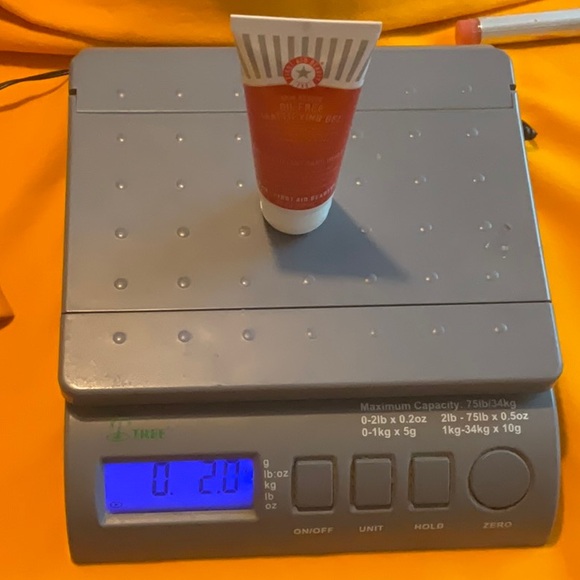 First Aid Beauty Oil-Free Mattifying Gel, Preowned - Picture 3 of 5